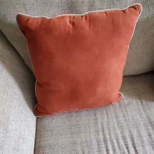 Throw pillow